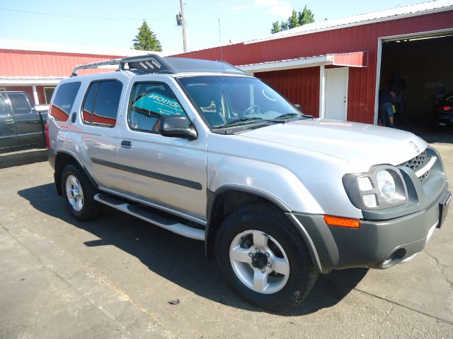 Nissan Xterra 2004 photo 2