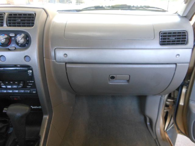 Nissan Xterra 2004 photo 15