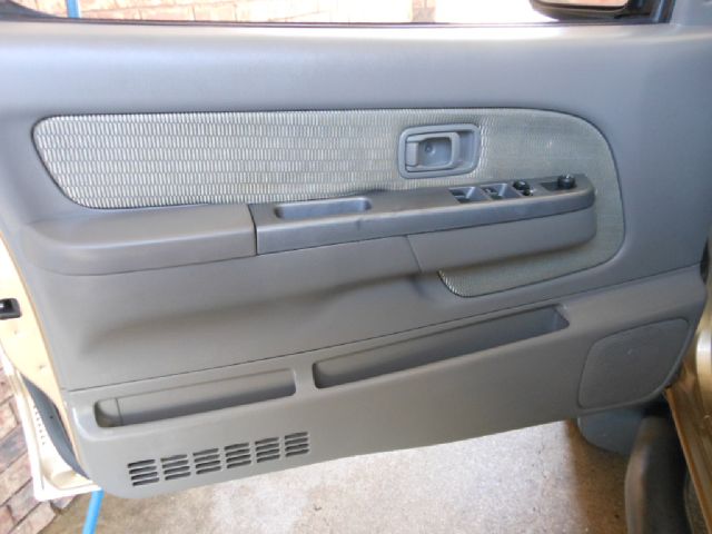 Nissan Xterra 2004 photo 3