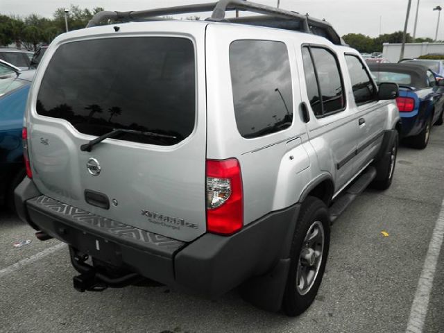 Nissan Xterra 2004 photo 2