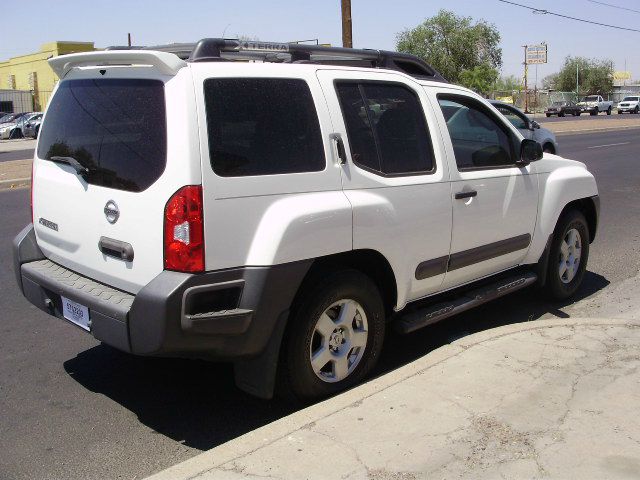 Nissan Xterra 2005 photo 2