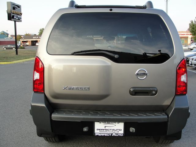 Nissan Xterra EX AWD SUV