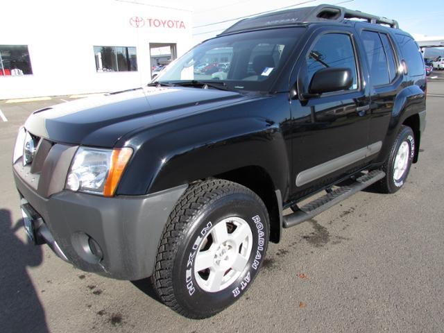 Nissan Xterra CE 7-pass SUV