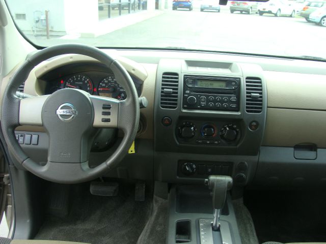 Nissan Xterra 2005 photo 2