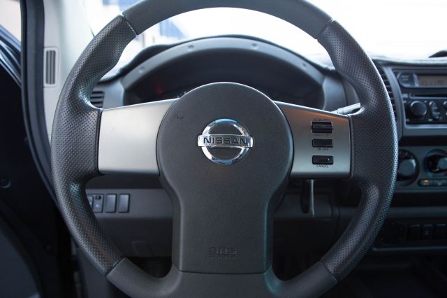 Nissan Xterra Touring / AWD SUV