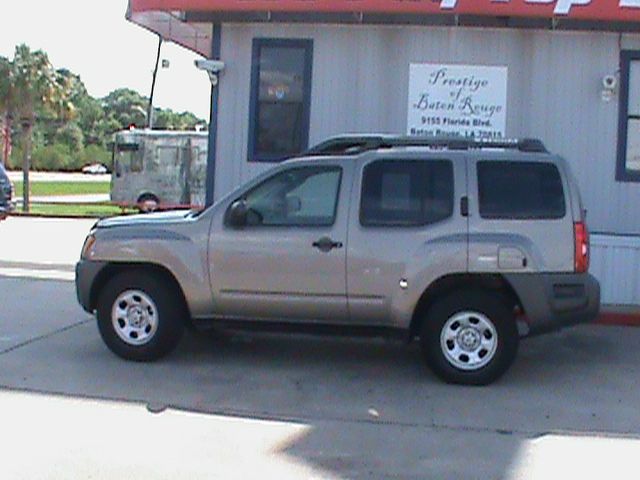 Nissan Xterra 325ci RWD SUV
