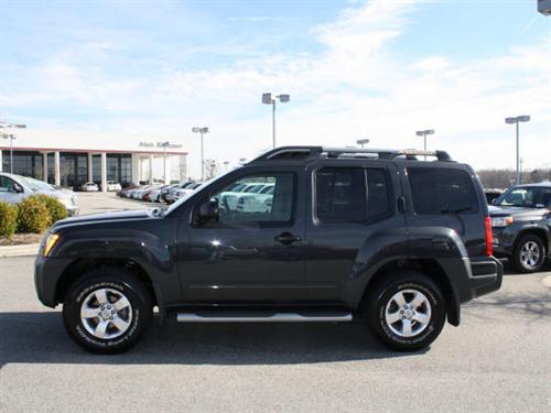 Nissan Xterra 2010 photo 1