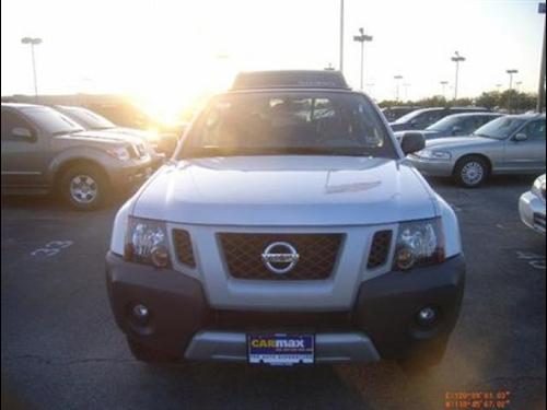 Nissan Xterra 2010 photo 1
