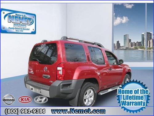 Nissan Xterra 2010 photo 1