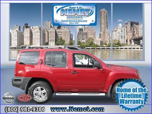 Nissan Xterra 2010 photo 2