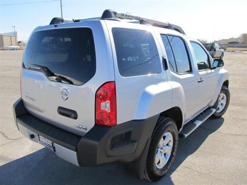 Nissan Xterra 2010 photo 1