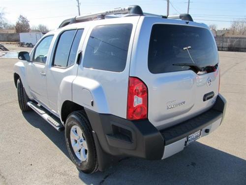 Nissan Xterra 2010 photo 2