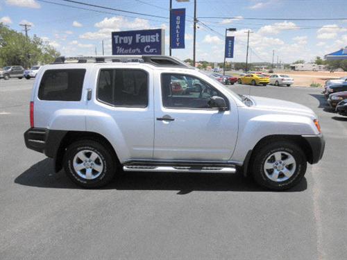 Nissan Xterra 2010 photo 1