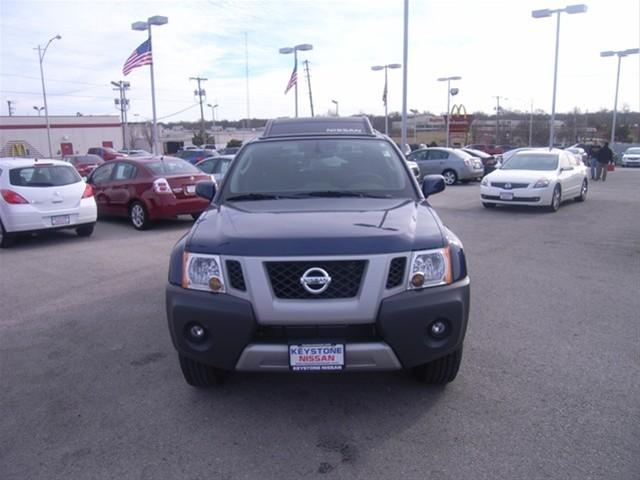 Nissan Xterra 2010 photo 1