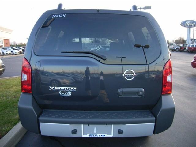 Nissan Xterra 2010 photo 1