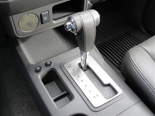 Nissan Xterra 2010 photo 2