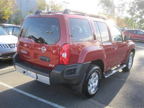Nissan Xterra 2010 photo 1