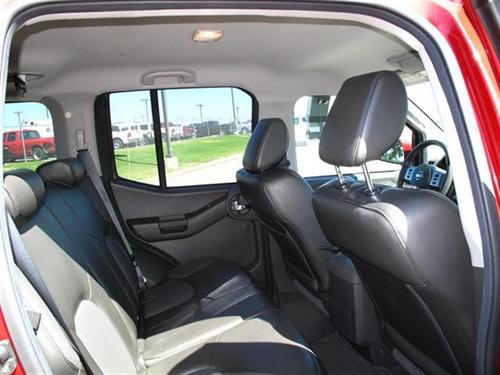 Nissan Xterra 2010 photo 1
