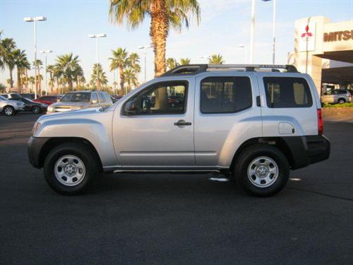 Nissan Xterra 2010 photo 1