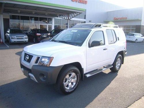 Nissan Xterra 2010 photo 1