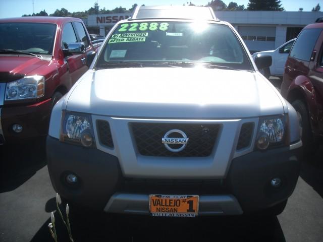 Nissan Xterra 2010 photo 1