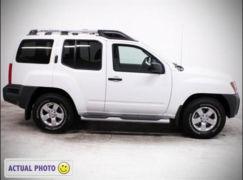Nissan Xterra 2010 photo 1