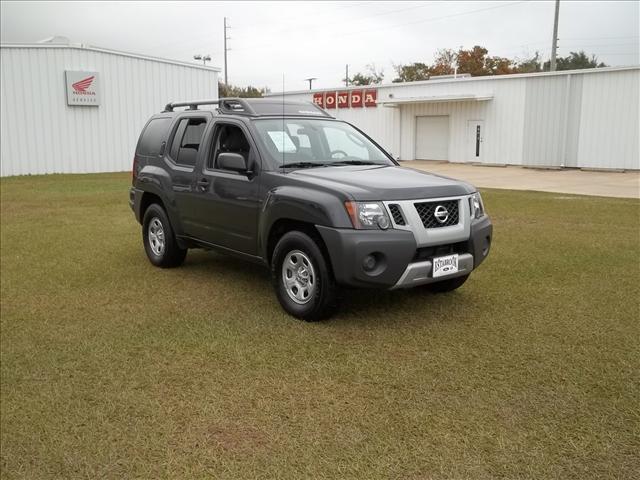 Nissan Xterra 2010 photo 1