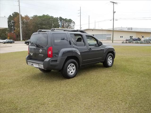 Nissan Xterra 2010 photo 2
