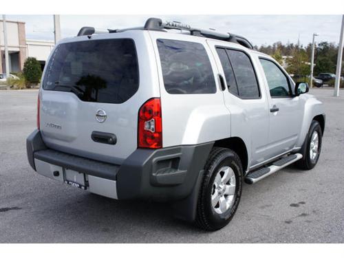 Nissan Xterra 2010 photo 2