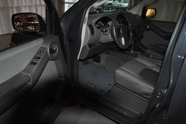 Nissan Xterra 2011 photo 1
