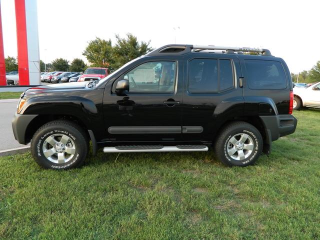 Nissan Xterra 2011 photo 1