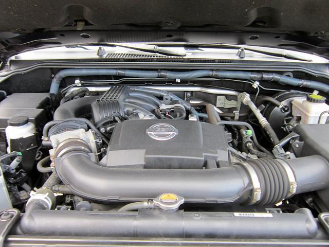 Nissan Xterra 2011 photo 1