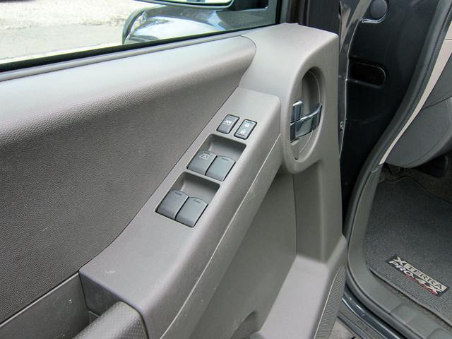 Nissan Xterra 2011 photo 4