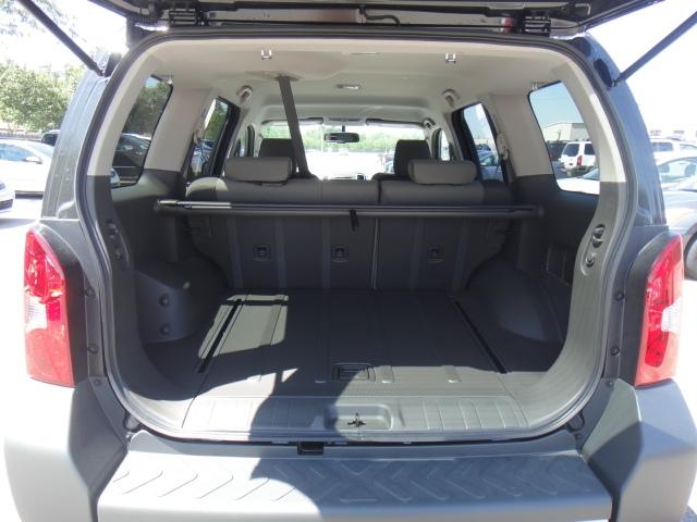 Nissan Xterra LS Hatchback Sport Utility