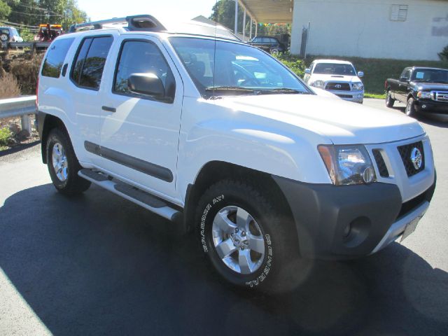 Nissan Xterra 2011 photo 1