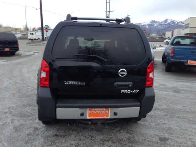 Nissan Xterra 2011 photo 1
