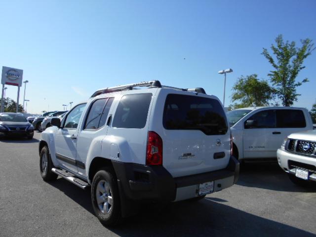 Nissan Xterra 2012 photo 8