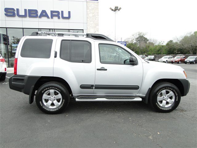 Nissan Xterra 2012 photo 4