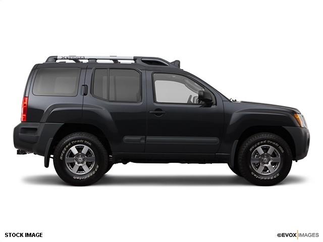 Nissan Xterra 2012 photo 1