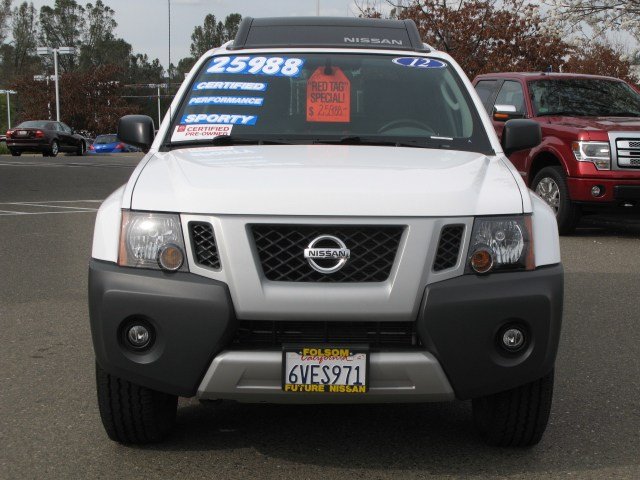 Nissan Xterra 2012 photo 1