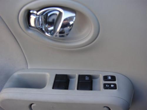 Nissan cube Unknown Other