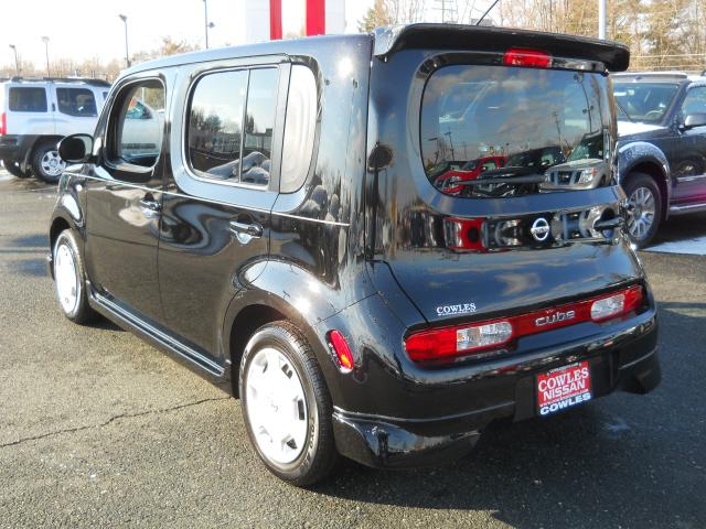Nissan cube 2009 photo 2