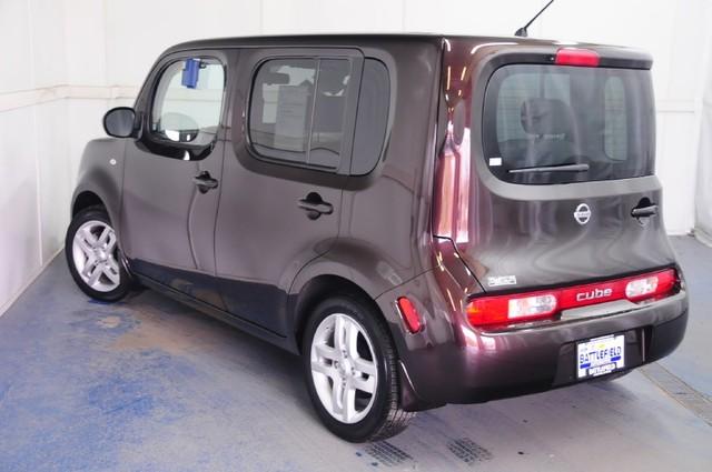 Nissan cube 2009 photo 4