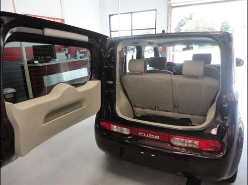 Nissan cube 2009 photo 2