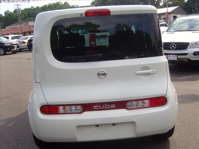 Nissan cube 2009 photo 3