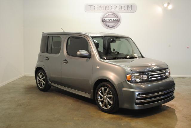 Nissan cube A6 SUV