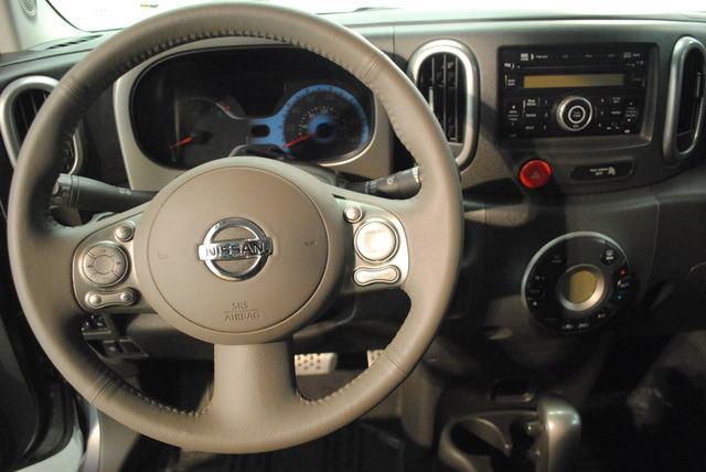Nissan cube 2009 photo 8