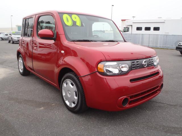 Nissan cube XR Sport Utility