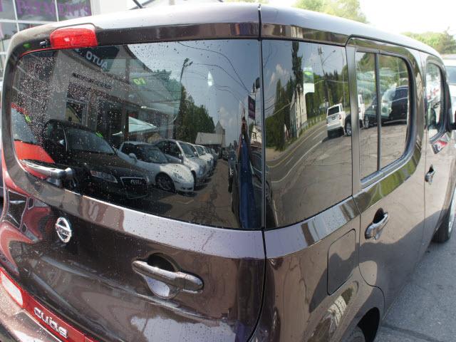 Nissan cube 2009 photo 2