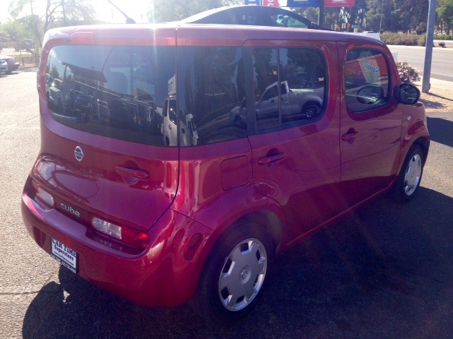 Nissan cube 2010 photo 3